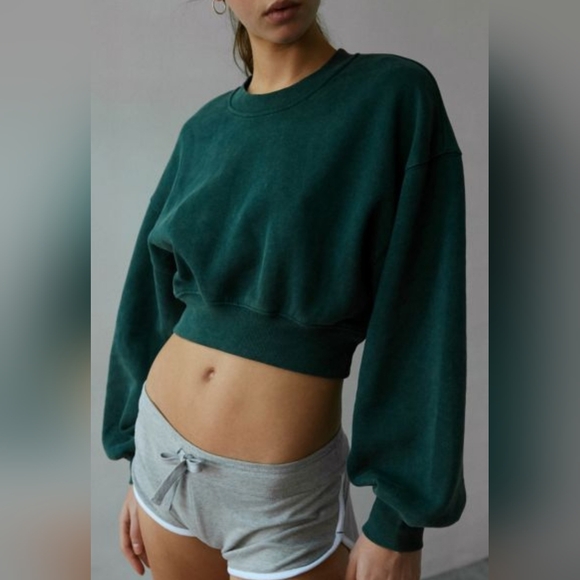 Out From Under Selene Crew Neck Sweatshirt NWT - Picture 2 of 7